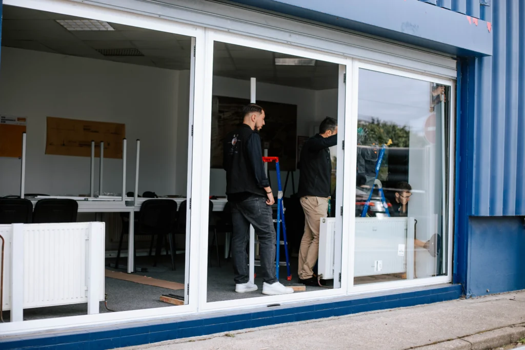 Balbiano Services des fermetures fiables, pensées pour les pros et les particuliers sur Le Havre et sa Région SVB Menuiserie Fermetures Isolation