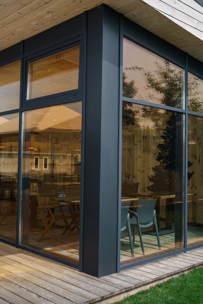 Balbiano Services des fermetures fiables, pensées pour les pros et les particuliers sur Le Havre et sa Région