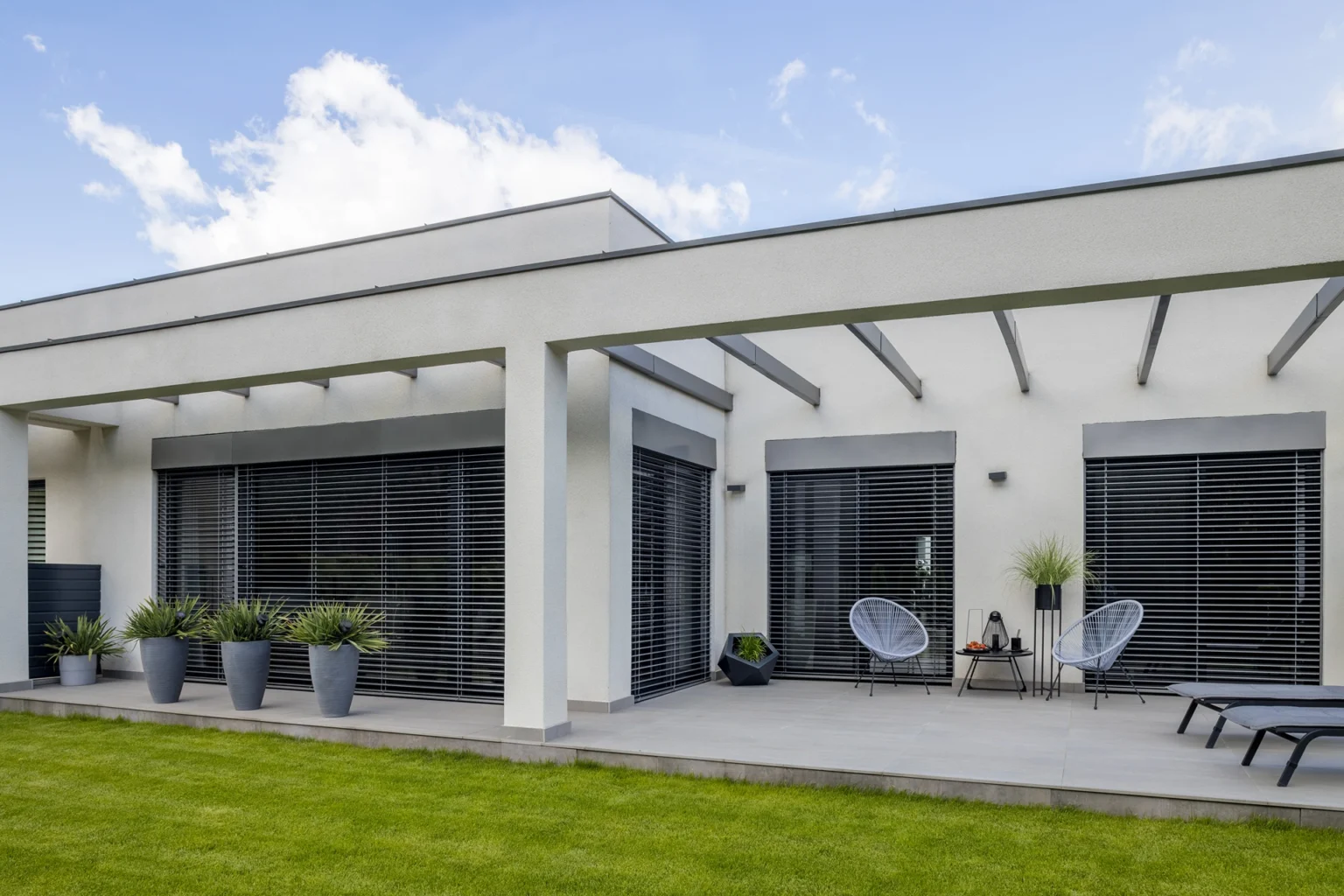 Balbiano Services des fermetures fiables, pensées pour les pros et les particuliers sur Le Havre et sa Région